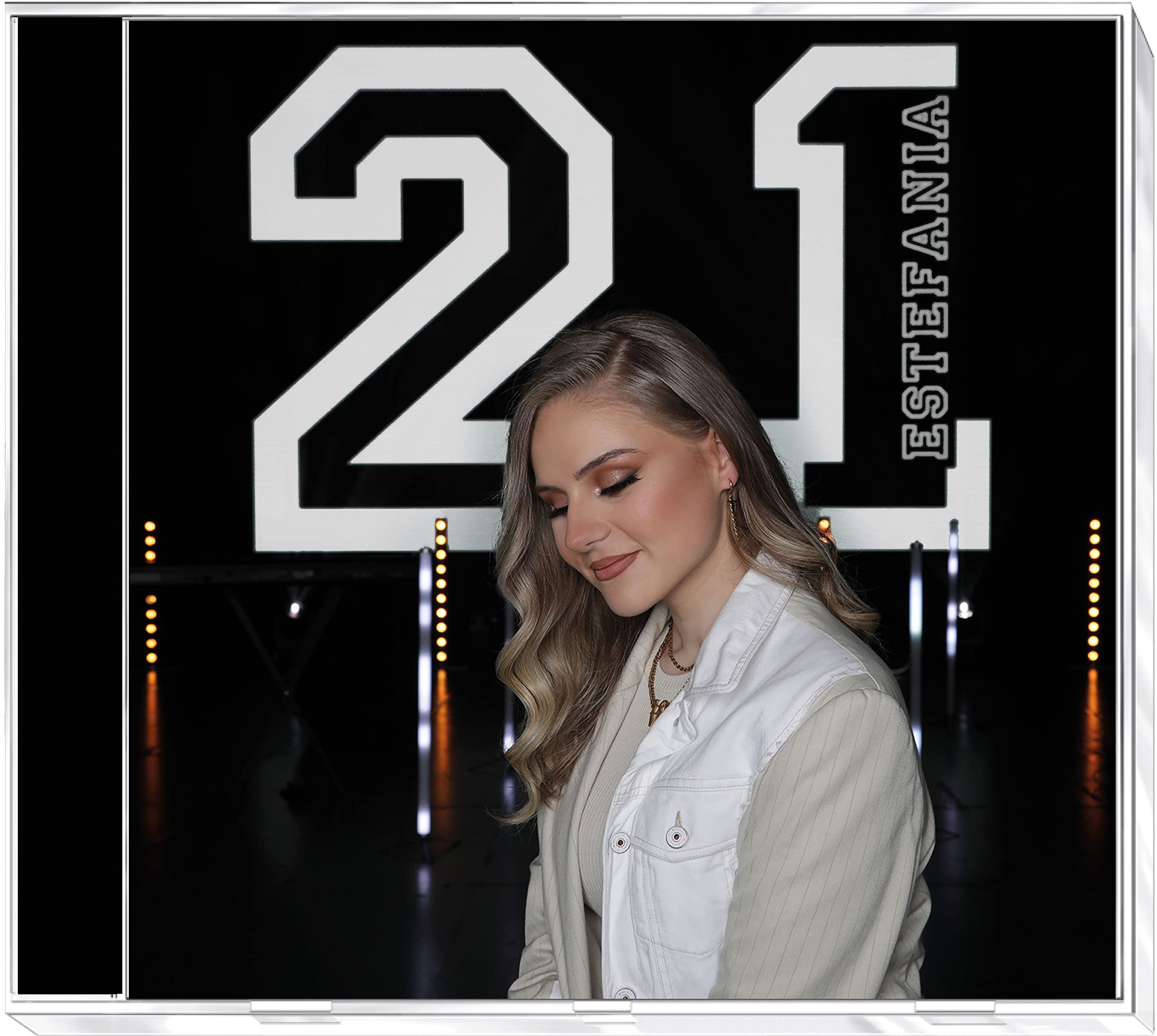 Estefania - 21