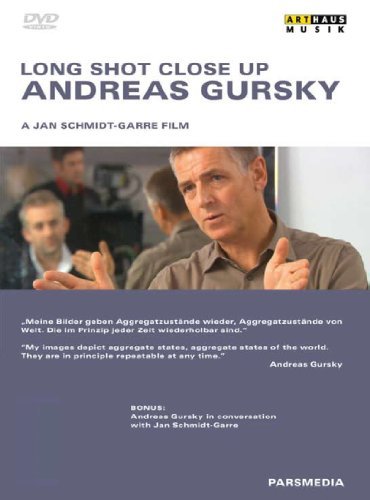 - Andreas Gursky - Long Shot Close Up