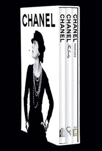 - Chanel Set of 3